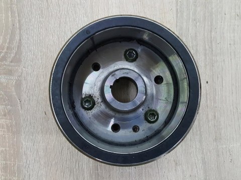 YAMAHA YZF R6 RJ03 5EB MAGNETO SPRZĘGIEŁKO KPL YAMAHA YZF R6 RJ03 5EB MAGNETO SPRZĘGIEŁKO KPL
