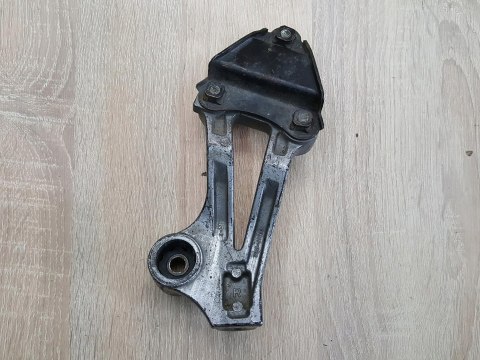 KAWASAKI ZZR 1100 SET PODNÓZEK PRAWY TYŁ TYLNY KAWASAKI ZZR 1100 SET PODNÓZEK PRAWY TYŁ TYLNY