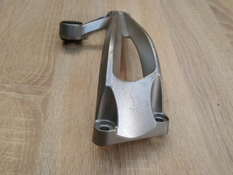 YAMAHA FZ1 FAZER 06-15 SET MOCOWANIE PODNÓŻEK YAMAHA FZ1 FAZER 06-15 SET MOCOWANIE PODNÓŻEK