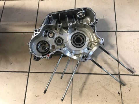YAMAHA XV 1100 VIRAGO KARTER BLOK SILNIKA KOMPLET YAMAHA XV 1100 VIRAGO KARTER BLOK SILNIKA KOMPLET