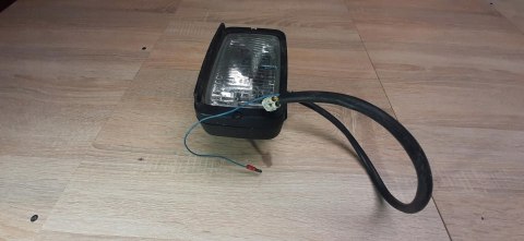 LAMPA HALOGEN HELLA H4 JOHN DEREE CASE LAMPA HALOGEN HELLA H4 JOHN DEREE CASE