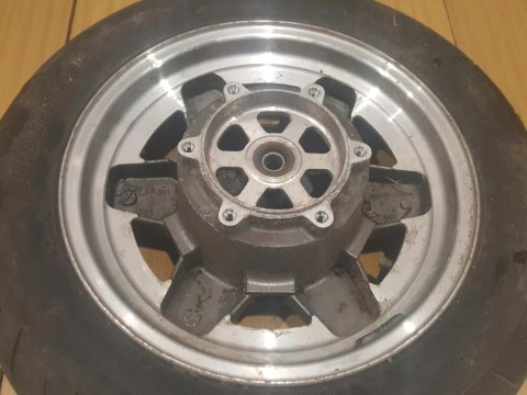 SUZUKI AN 250 BURGMAN KOŁO FELGA PRZÓD PRZEDNIA SUZUKI AN 250 BURGMAN KOŁO FELGA PRZÓD PRZEDNIA