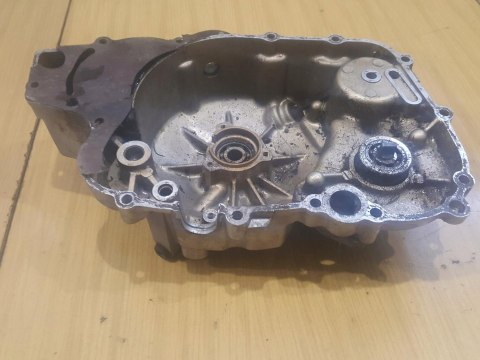 SUZUKI AN 250 BURGMAN POKRYWA DEKIEL OBUDOWA KAPA SUZUKI AN 250 BURGMAN POKRYWA DEKIEL OBUDOWA KAPA