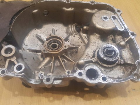 SUZUKI AN 250 BURGMAN POKRYWA DEKIEL OBUDOWA KAPA SUZUKI AN 250 BURGMAN POKRYWA DEKIEL OBUDOWA KAPA