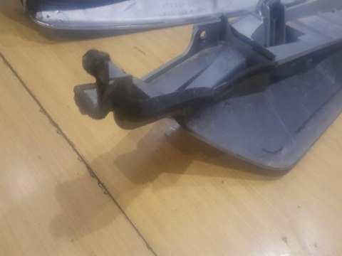 SUZUKI AN 250 RĄCZKA UCHWYT PASAŻERA OSŁONA KPL SUZUKI AN 250 RĄCZKA UCHWYT PASAŻERA OSŁONA KPL