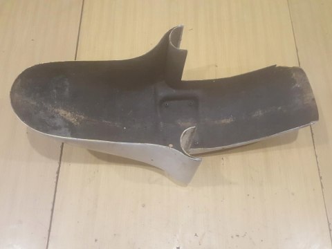 SUZUKI GSXR 1100 BŁOTNIK PRZÓD PRZEDNI NADKOLE SUZUKI GSXR 1100 BŁOTNIK PRZÓD PRZEDNI NADKOLE
