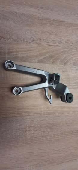 SUZUKI SV 1000 03-07 SET PODNÓŻEK PRAWY TYŁ