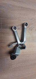 SUZUKI SV 1000 03-07 SET PODNÓŻEK PRAWY TYŁ