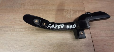 YAMAHA FZS 600 FAZER MOCOWANIE CZASZY UCHWYT YAMAHA FZS 600 FAZER MOCOWANIE CZASZY UCHWYT