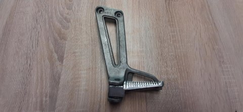 YAMAHA TDR 125 4FU SET PODNÓŻEK PASAŻERA YAMAHA TDR 125 4FU SET PODNÓŻEK PASAŻERA