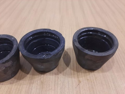 AEON CROSSLAND 300 KOREK ZAŚLEPKA KAPSEL KOŁA KPL AEON CROSSLAND 300 KOREK ZAŚLEPKA KAPSEL KOŁA KPL