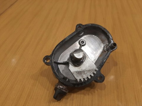 AEON CROSSLAND 300 WYBIERAK BIEGÓW POKRYWA OBUDOWA AEON CROSSLAND 300 WYBIERAK BIEGÓW POKRYWA OBUDOWA