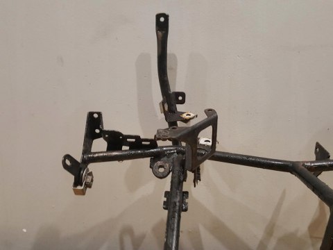 BMW R 1150 RT STELAŻ CZASZY CZACHY PRZÓD MOCOWANIE BMW R 1150 RT STELAŻ CZASZY CZACHY PRZÓD MOCOWANIE