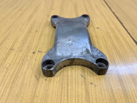 HONDA VF 750 F MOCOWANIE ŁĄCZNIK LAG BŁOTNIKA HONDA VF 750 F MOCOWANIE ŁĄCZNIK LAG BŁOTNIKA