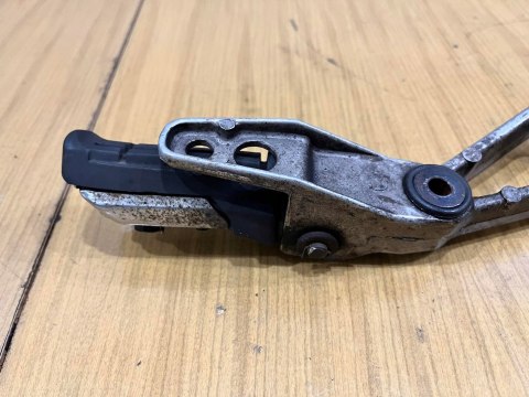 HONDA VF 750 F SET PODNÓŻEK MOCOWANIE HONDA VF 750 F SET PODNÓŻEK MOCOWANIE