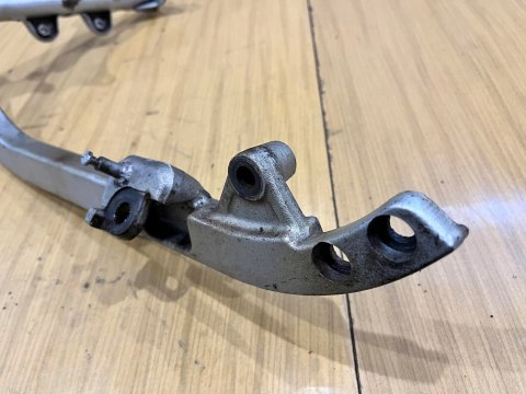 HONDA VF 750 F STELAŻ RAMA MOCOWANIE SILNIKA HONDA VF 750 F STELAŻ RAMA MOCOWANIE SILNIKA