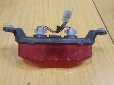 KAWASAKI ZX9R 900 94-97 LAMPA TYŁ TYLNA KAWASAKI ZX9R 900 94-97 LAMPA TYŁ TYLNA