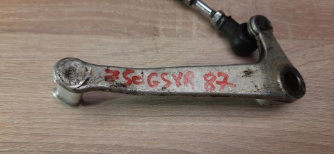 SUZUKI GSXR GSX-R 750 87 DŹWIGNIA ZMIANY BIEGÓW SUZUKI GSXR GSX-R 750 87 DŹWIGNIA ZMIANY BIEGÓW
