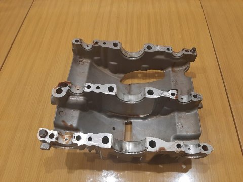 BMW C 600 SPORT 10-16 OBUDOWA BLOK MOCOWANIE BMW C 600 SPORT 10-16 OBUDOWA BLOK MOCOWANIE