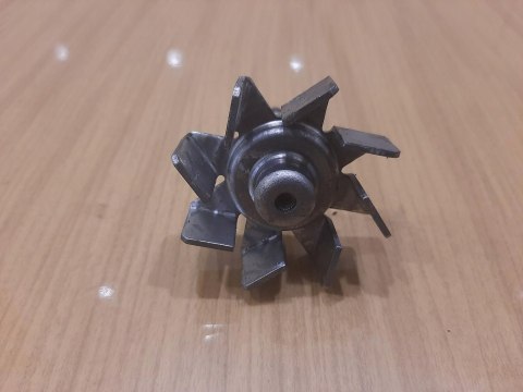 BMW C 600 SPORT 10-16 POMPA WODY WIRNIK