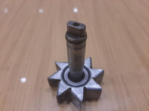 BMW C 600 SPORT 10-16 POMPA WODY WIRNIK