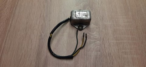 HONDA CB 250 350 REGULATOR NAPIĘCIA HONDA CB 250 350 REGULATOR NAPIĘCIA