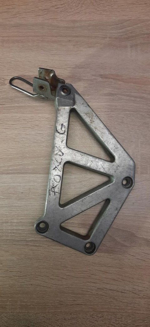 HONDA XLV 750 G SET PODNÓŻEK MOCOWANIE UCHWYT HONDA XLV 750 G SET PODNÓŻEK MOCOWANIE UCHWYT