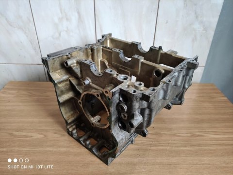 HONDA ST 1300 PAN EUROPEAN CYLINDER TŁOKI KPL HONDA ST 1300 PAN EUROPEAN CYLINDER TŁOKI KPL
