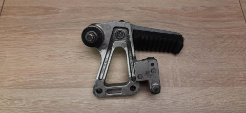 KAWASAKI GPZ 600 R SET PODNÓŻEK PRAWY TYŁ TYLNY KAWASAKI GPZ 600 R SET PODNÓŻEK PRAWY TYŁ TYLNY