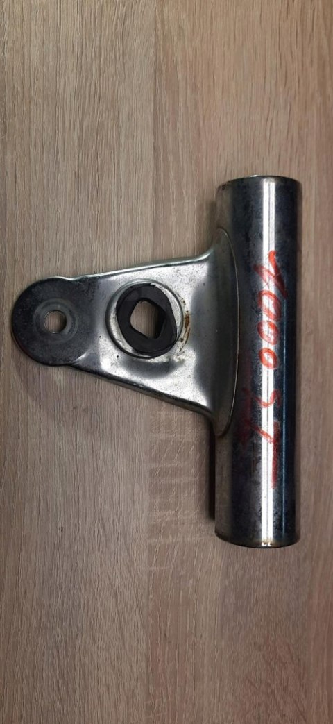 KAWASAKI Z 1000 ST UCHWYT MOCOWANIE LAMPY KAWASAKI Z 1000 ST UCHWYT MOCOWANIE LAMPY