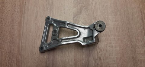SUZUKI GSXR 600 750 SET PODNÓŻEK SUZUKI GSXR 600 750 SET PODNÓŻEK