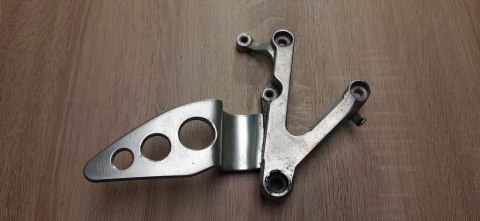 YAMAHA TZR 125 SET PODNÓŻEK MOCOWANIE UCHWYT YAMAHA TZR 125 SET PODNÓŻEK MOCOWANIE UCHWYT