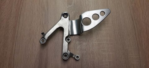 YAMAHA TZR 125 SET PODNÓŻEK MOCOWANIE UCHWYT YAMAHA TZR 125 SET PODNÓŻEK MOCOWANIE UCHWYT