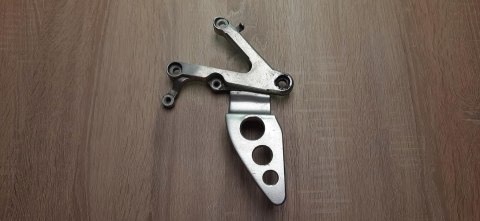 YAMAHA TZR 125 SET PODNÓŻEK MOCOWANIE UCHWYT YAMAHA TZR 125 SET PODNÓŻEK MOCOWANIE UCHWYT