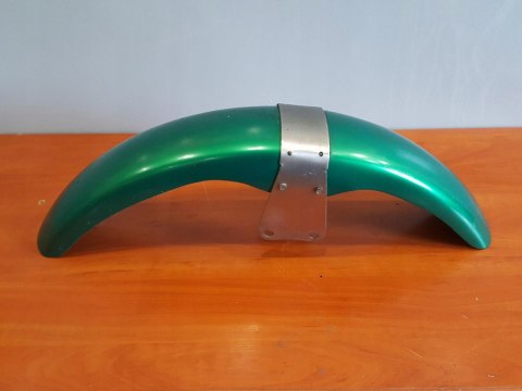 SUZUKI GS 550 77-78 BŁOTNIK PRZÓD PRZEDNI NADKOLE SUZUKI GS 550 77-78 BŁOTNIK PRZÓD PRZEDNI NADKOLE