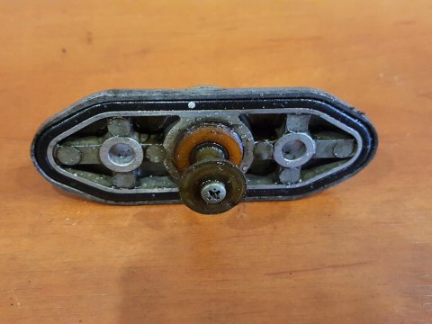 SUZUKI GS 550 77-78 CZUJNIK TEMPERATURY POKRYWA SUZUKI GS 550 77-78 CZUJNIK TEMPERATURY POKRYWA