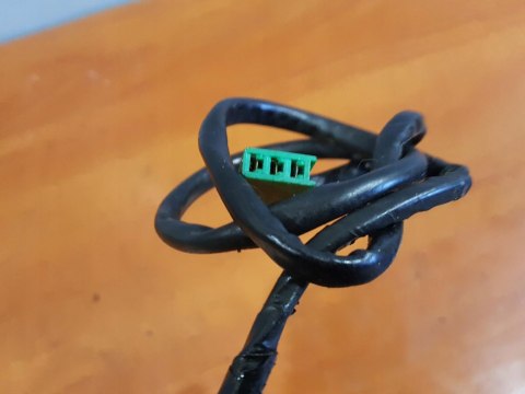 SUZUKI GS 550 77-78 PRZEŁĄCZNIK PRAWY