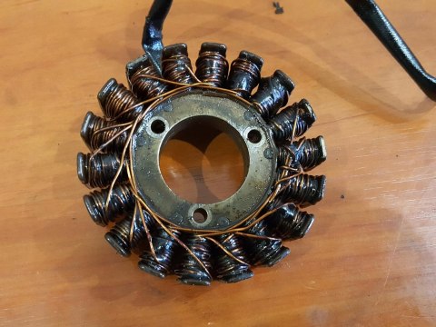 SUZUKI GS 550 77-78 STATOR STOJAN UZWOJENIE SUZUKI GS 550 77-78 STATOR STOJAN UZWOJENIE