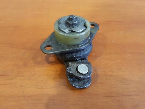 SUZUKI GS 550 77-78 WYSPRZĘGLIK SPRZĘGŁA DŹWIGNIA SUZUKI GS 550 77-78 WYSPRZĘGLIK SPRZĘGŁA DŹWIGNIA