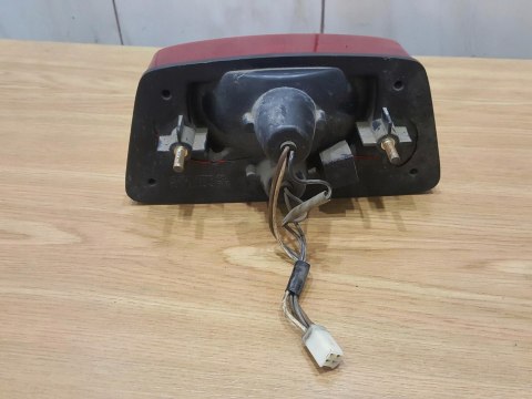 SUZUKI GSX 550 ES LAMPA REFLEKTOR TYŁ TYLNY SUZUKI GSX 550 ES LAMPA REFLEKTOR TYŁ TYLNY
