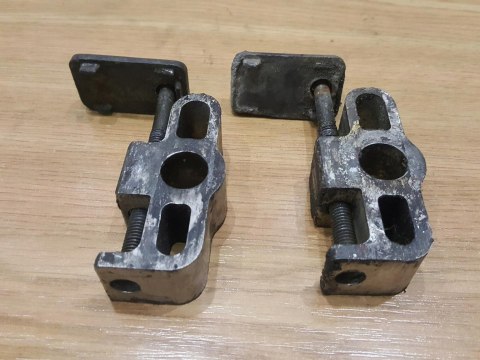 SUZUKI GSX 550 ES NACIĄG ŁAŃCUCHA NAPINACZ KPL X2 SUZUKI GSX 550 ES NACIĄG ŁAŃCUCHA NAPINACZ KPL X2