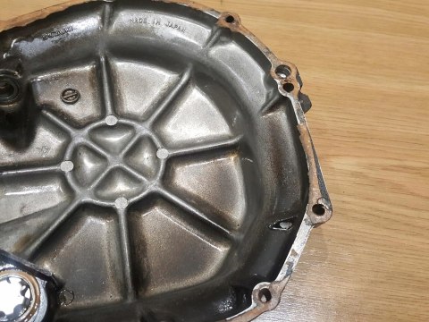 SUZUKI GSX 550 ES POKRYWA DEKIEL KAPA OSŁONA SUZUKI GSX 550 ES POKRYWA DEKIEL KAPA OSŁONA