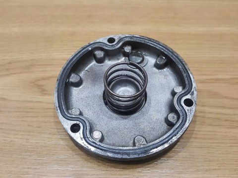 SUZUKI GSX 550 ES POKRYWA DEKIEL KAPA OSŁONA SUZUKI GSX 550 ES POKRYWA DEKIEL KAPA OSŁONA