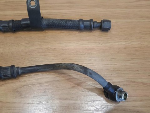 SUZUKI GSX 550 ES PRZEWODY WĘŻE CHŁODNICZE KPL SUZUKI GSX 550 ES PRZEWODY WĘŻE CHŁODNICZE KPL