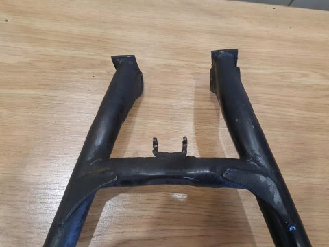 SUZUKI GSX 550 ES STOPKA CENTRALNA SUZUKI GSX 550 ES STOPKA CENTRALNA