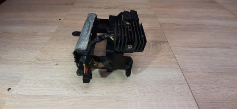 SUZUKI DR 650 RS REGULATOR NAPIĘCIA UCHWYT AKU SUZUKI DR 650 RS REGULATOR NAPIĘCIA UCHWYT AKU