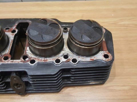 SUZUKI GSX 550 ES CYLINDER CYLINDRY TŁOKI KPL SUZUKI GSX 550 ES CYLINDER CYLINDRY TŁOKI KPL