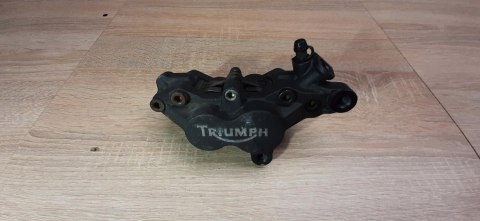 TRIUMPH DAYTONA 900 ZACISK HAMULCOWY PRZÓD PRAWY