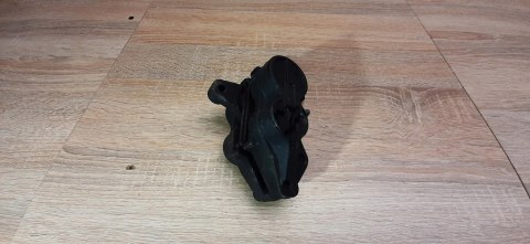 TRIUMPH DAYTONA 900 ZACISK HAMULCOWY PRZÓD PRAWY