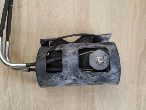 YAMAHA R6 RJ15 SILNICZEK ZAWORU EXUP LINKI NOWY ! YAMAHA R6 RJ15 SILNICZEK ZAWORU EXUP LINKI NOWY !